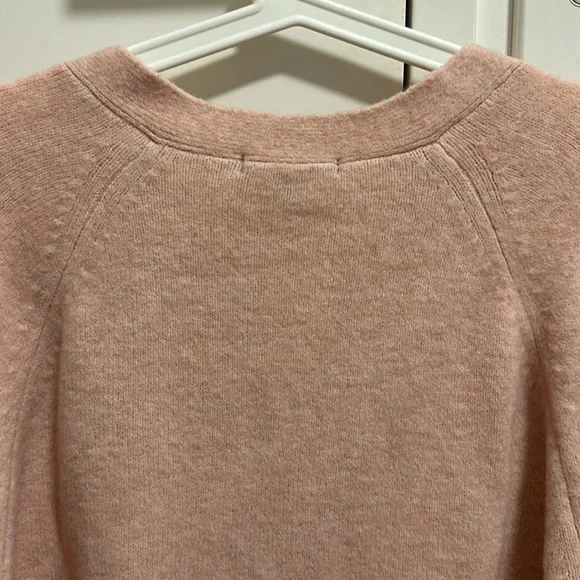 Uniqlo Souffle Yarn Long Sleeve Cardigan in Size S - Picture 6 of 16